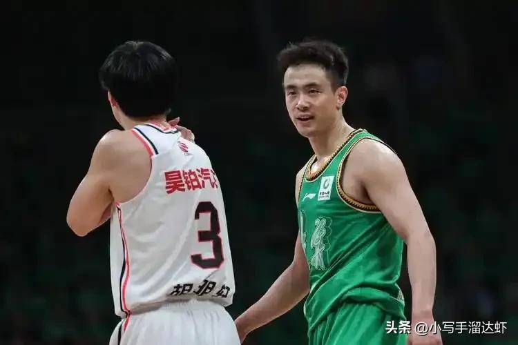 辽宁男篮客场大胜浙江，保持不败纪录的简单介绍